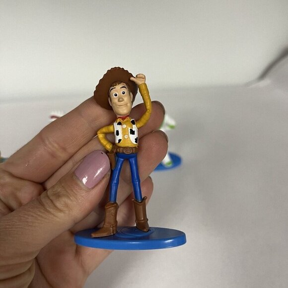 Toy Story Mini Figurines Disney Pixar Buzz Lightyear, Woody, Bo Peep, forky - Picture 2 of 9